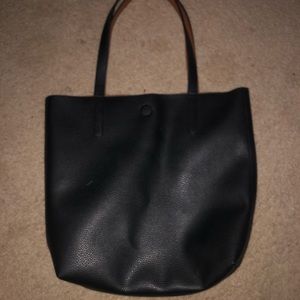 cute black bag!
